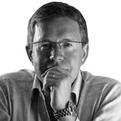 Simon Veale
