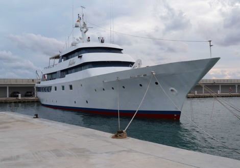 Image for article Week in Superyacht Brokerage: sales continue as reductions soar