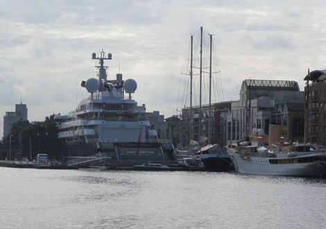 Image for article Superyacht 'Octopus' to the rescue for second time in 2012