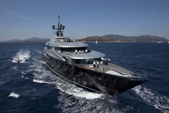 Image for article CMN to stop superyacht construction