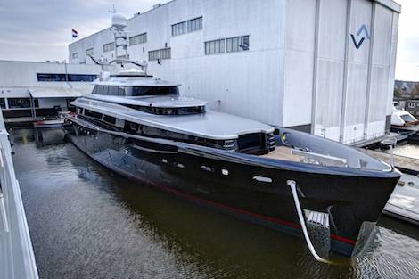 Image for article Feadship trials cleaner fuel