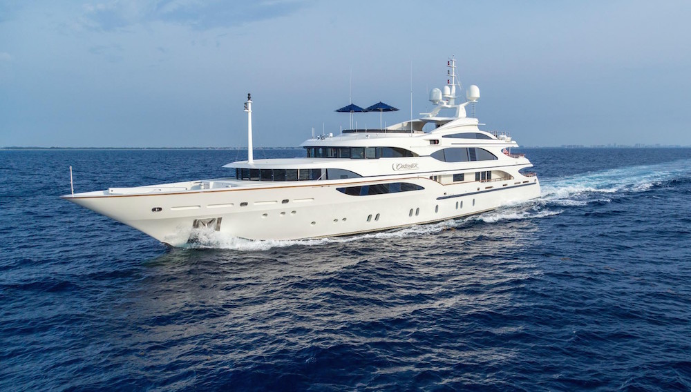 Image for article MYS EXCLUSIVE: €3.05 million price reduction on Benetti's Cakewalk